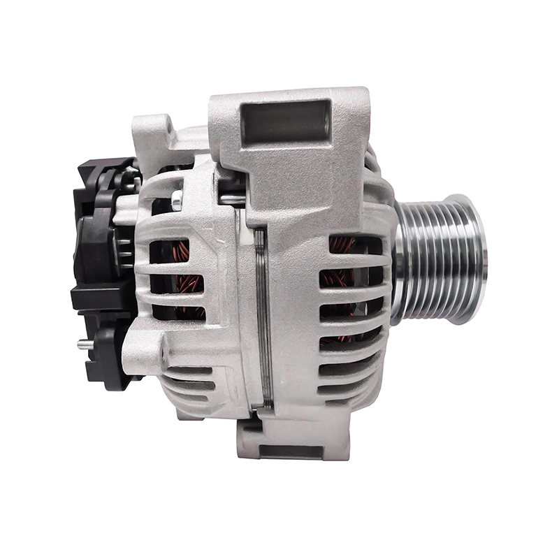 11909N,RE538241,RE558676,SE502563,24V,100A,8PK,62mm Bosch-autolaturi JOHN DEERE 470G LC,670G,670GP,672G,672GP,724K,754K,544K